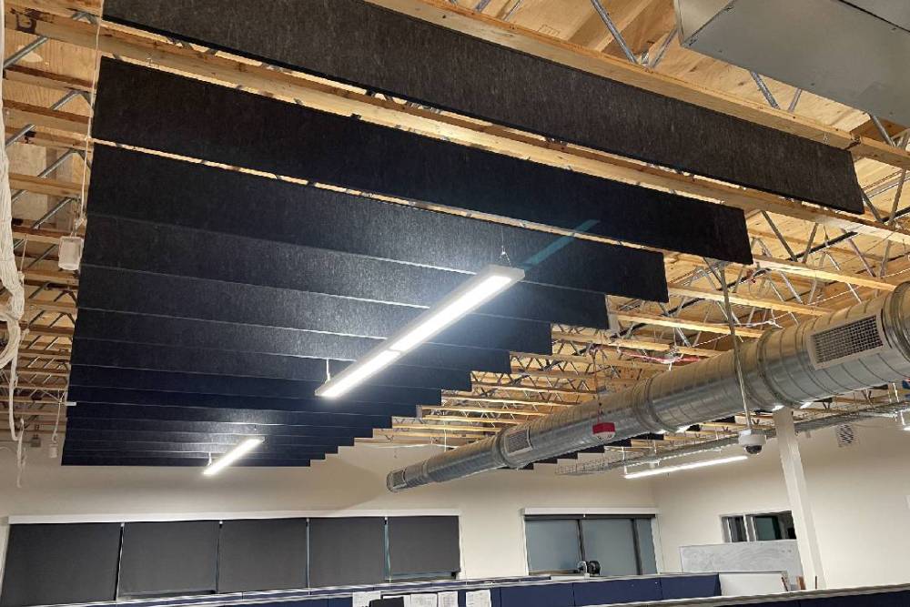 sound-baffles-for-office-what-they-are-and-how-they-help-img